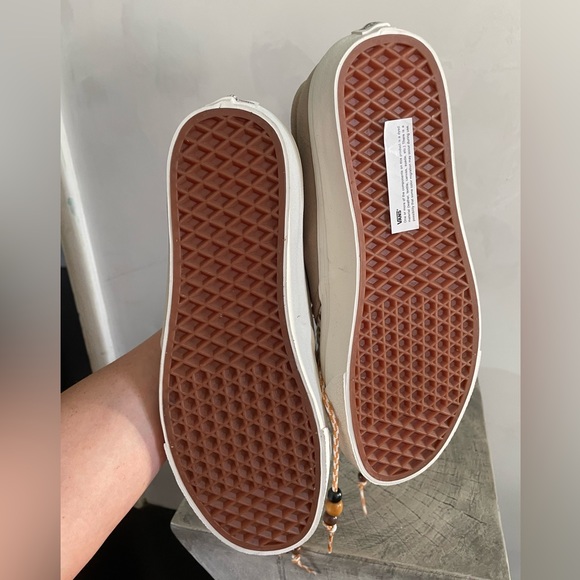 Animal print Vans size 9.5 men’s size 11 women - Picture 4 of 5